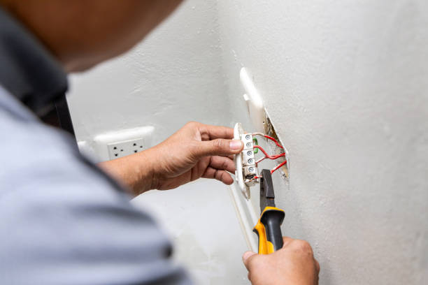 Best Circuit Breaker Repair  in Upper Pohatcong, NJ